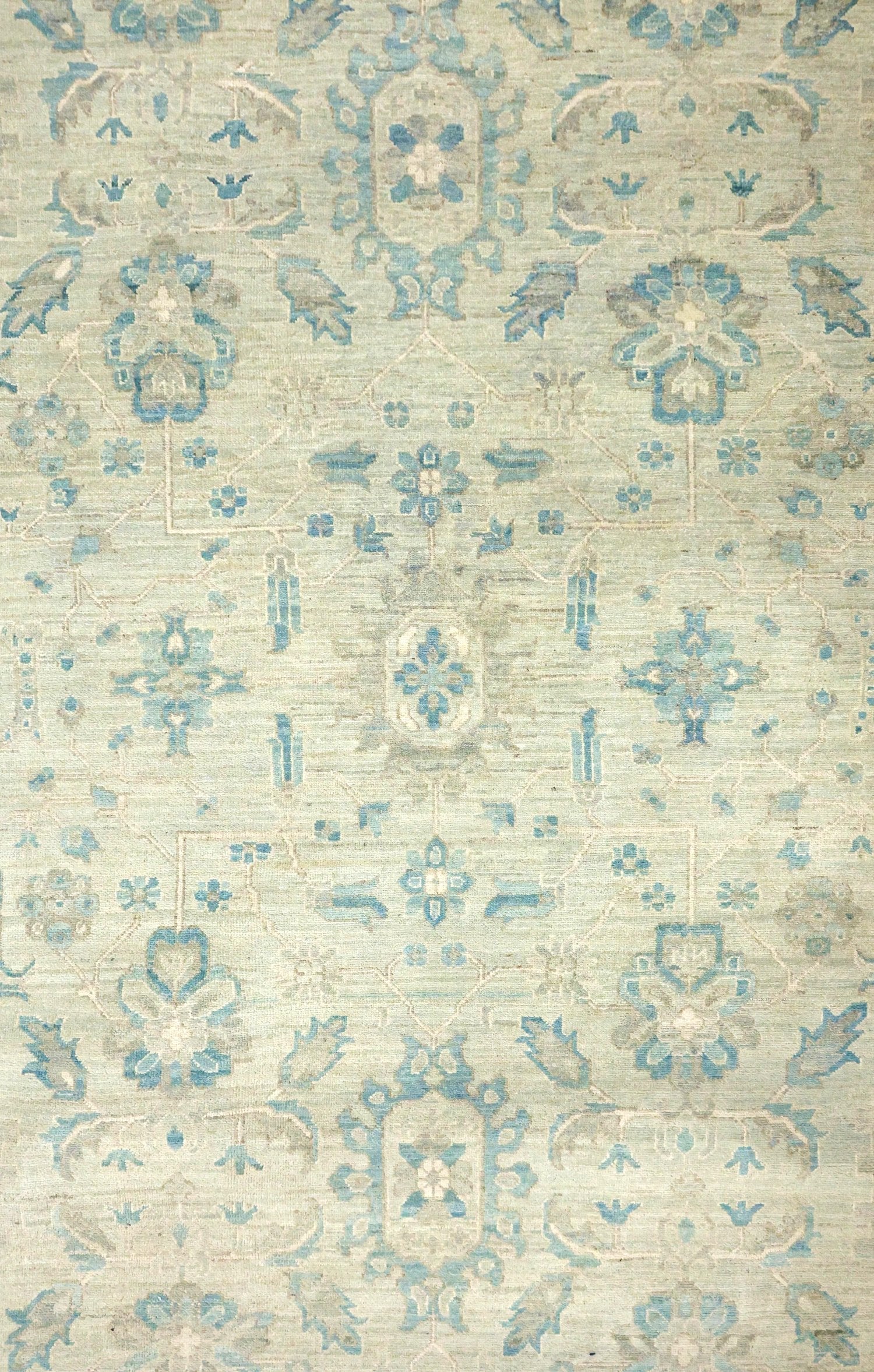 Sultanabad Handwoven Traditional Rug, J70126