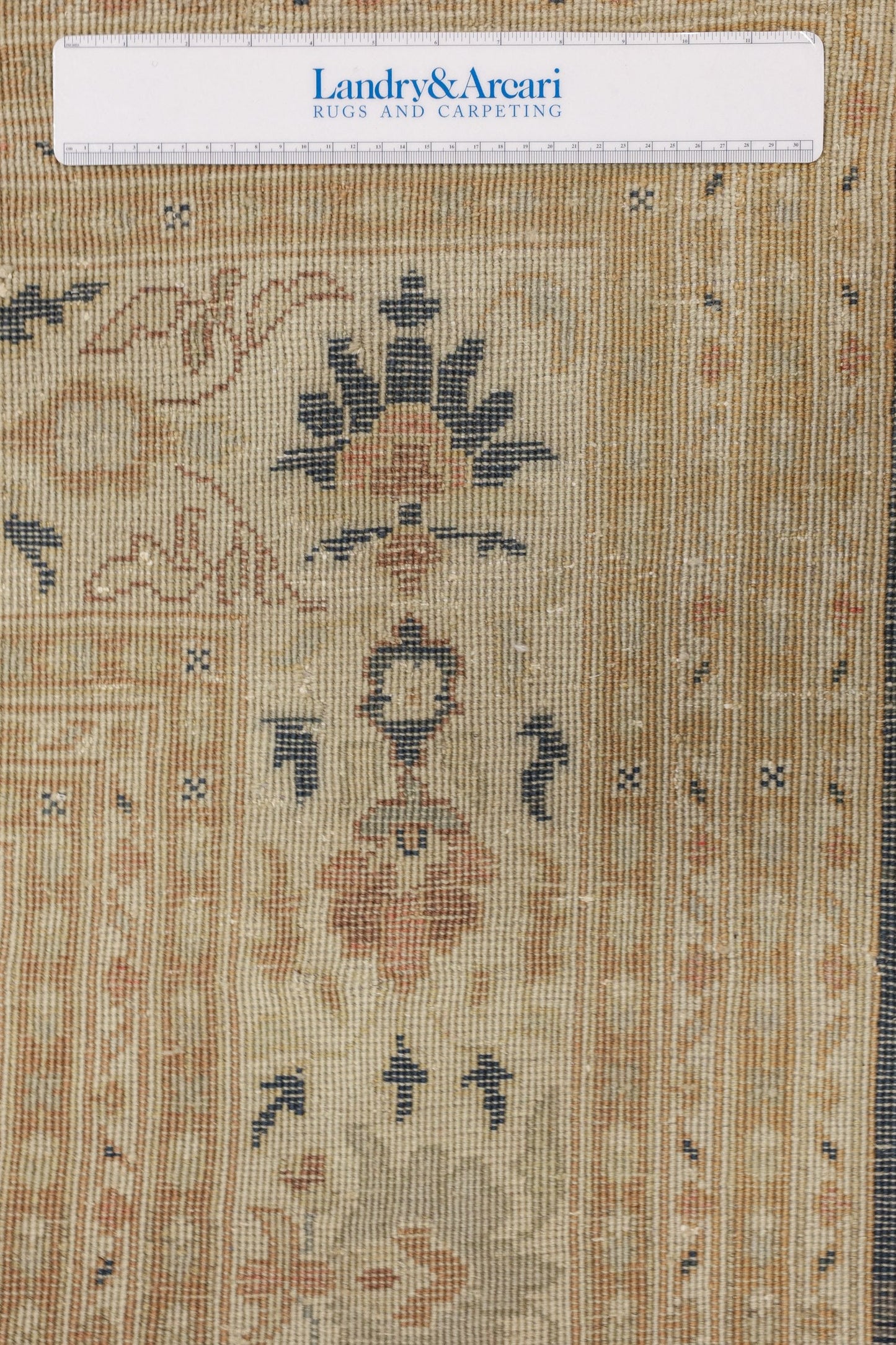 Sultanabad Handwoven Traditional Rug, J81002