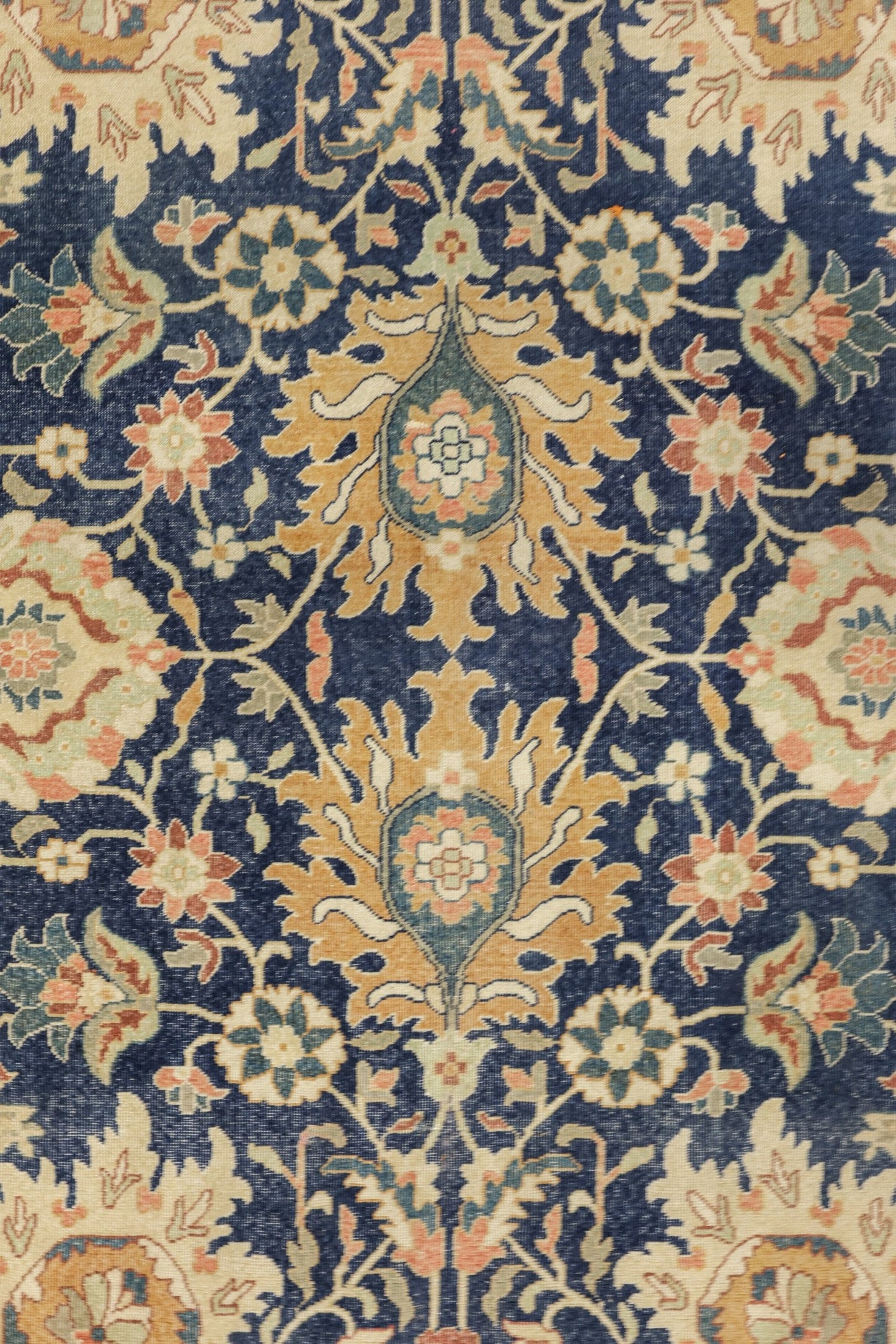 Sultanabad Handwoven Traditional Rug, J81003
