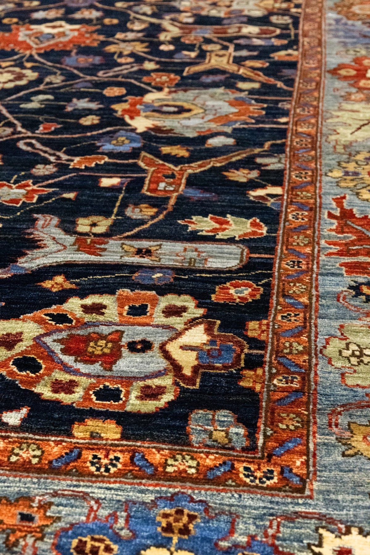 Sultanabad Handwoven Traditional Rug, J86027