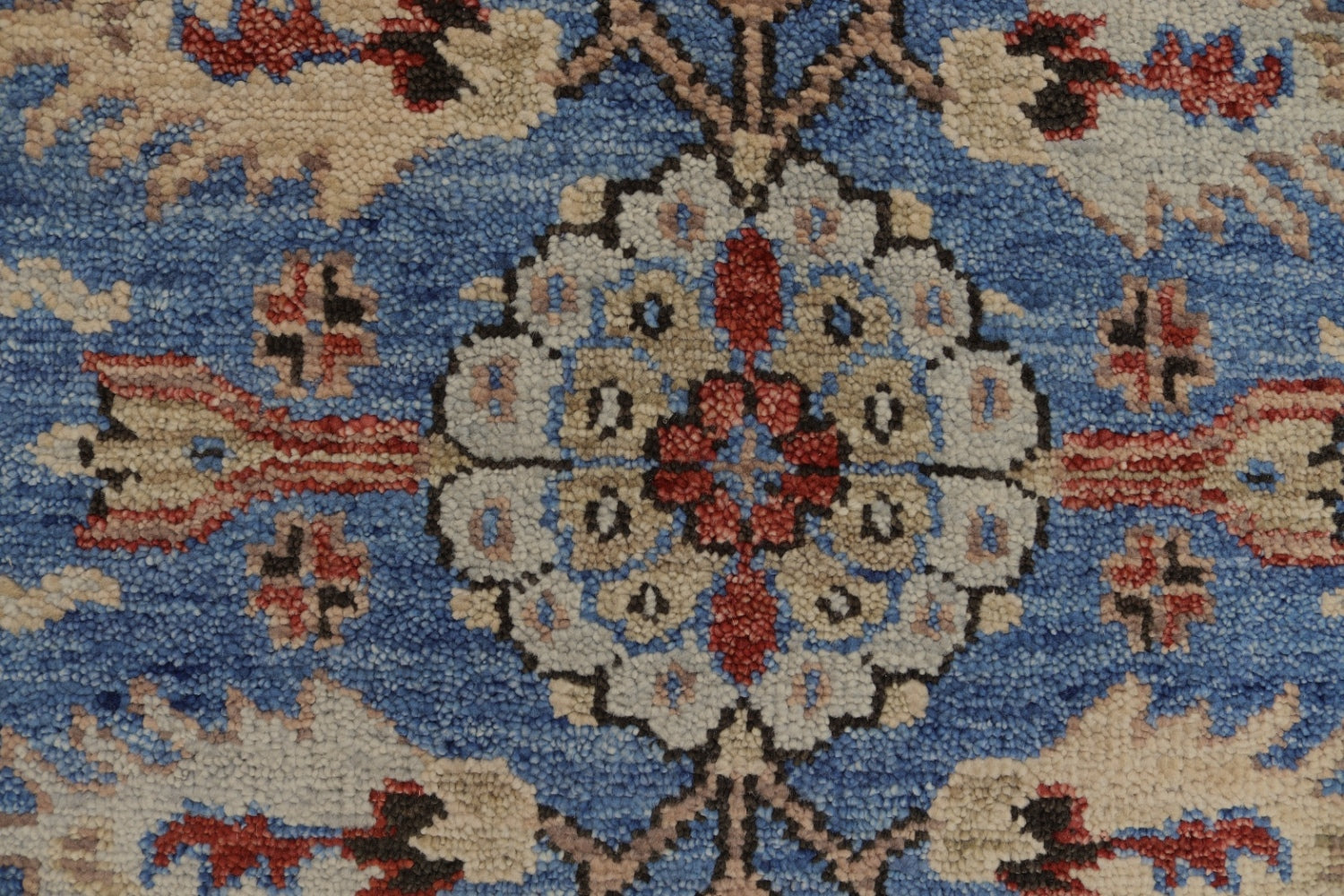 Sultanabad 2 Handwoven Traditional Rug, J71667
