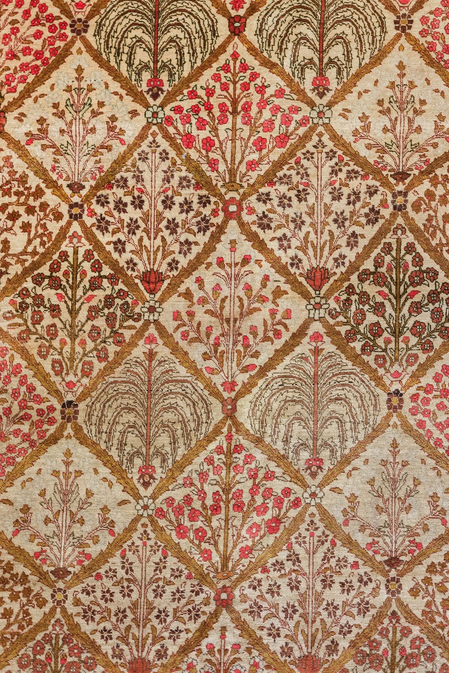 Antique Tabriz Handwoven Traditional Rug, 83205