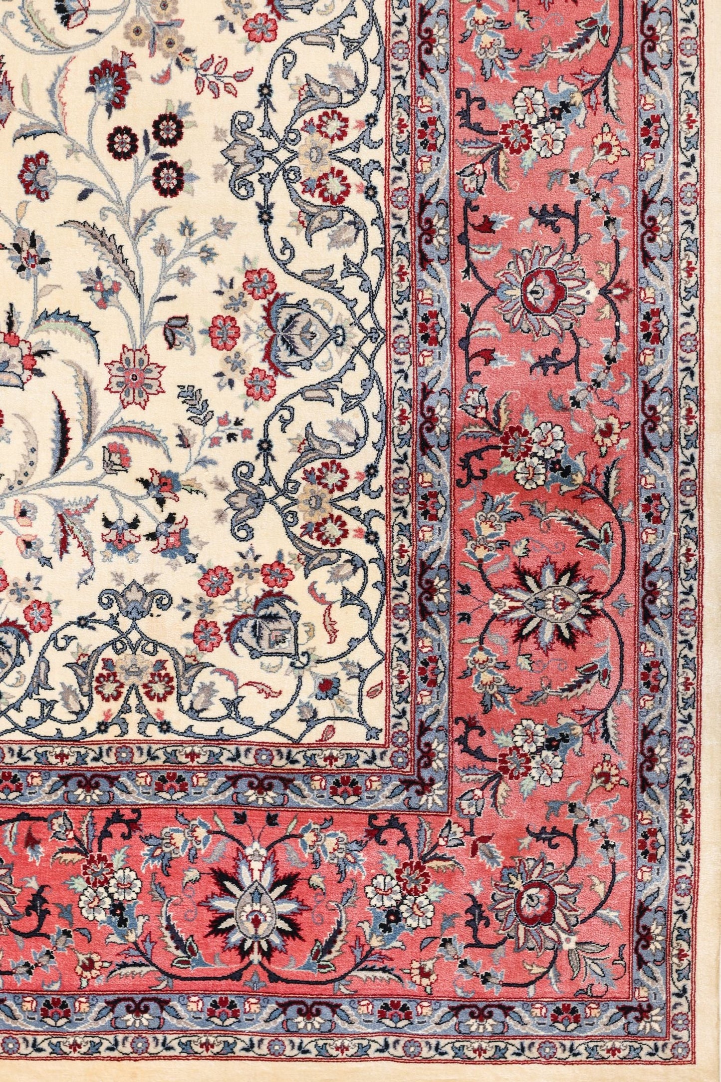 Tabriz Handwoven Traditional Rug, 83528
