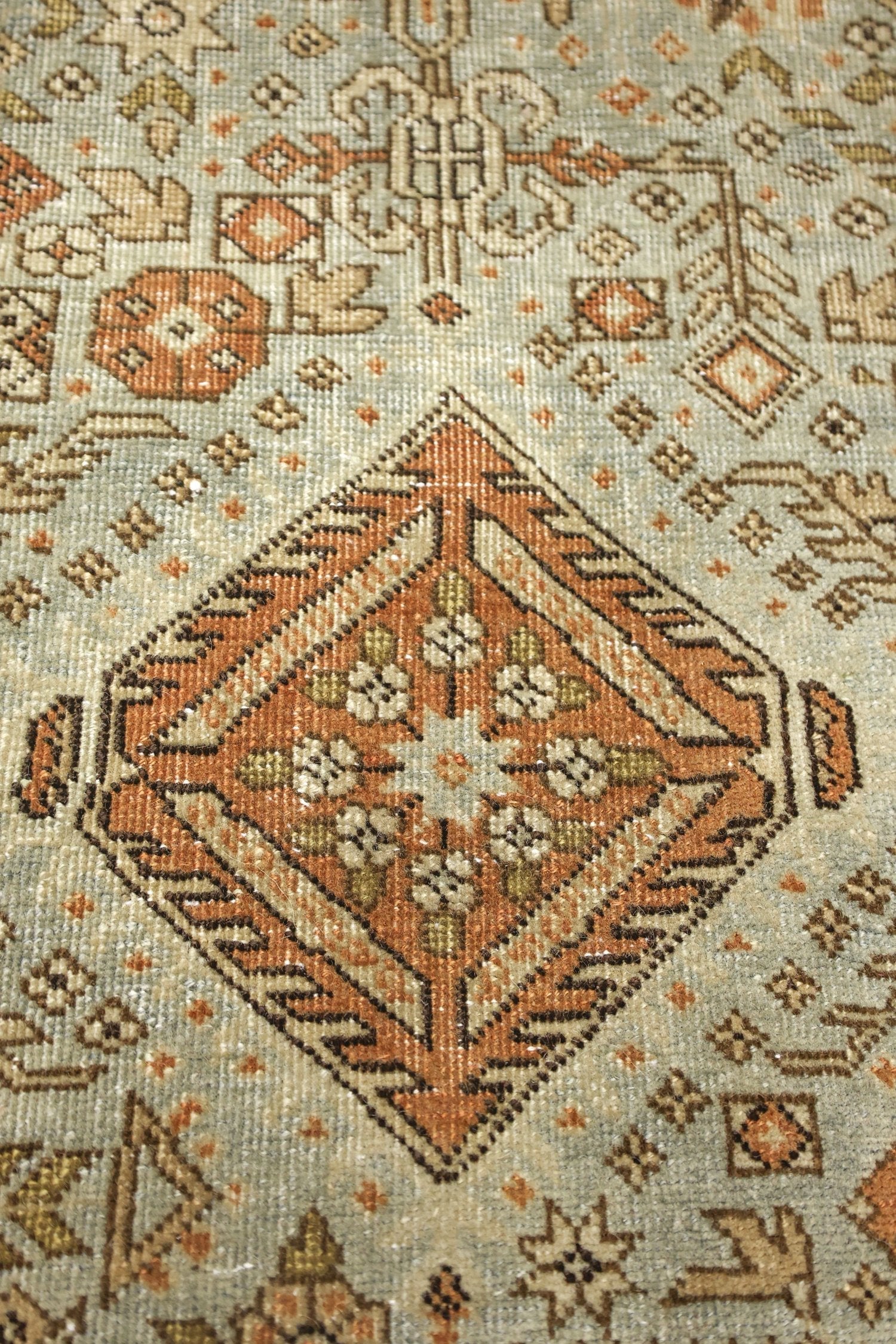Vintage Tabriz Handwoven Traditional Rug, J75652