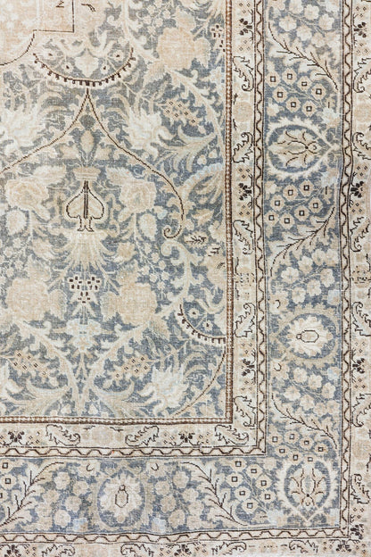 Vintage Tabriz Handwoven Traditional Rug, J78891