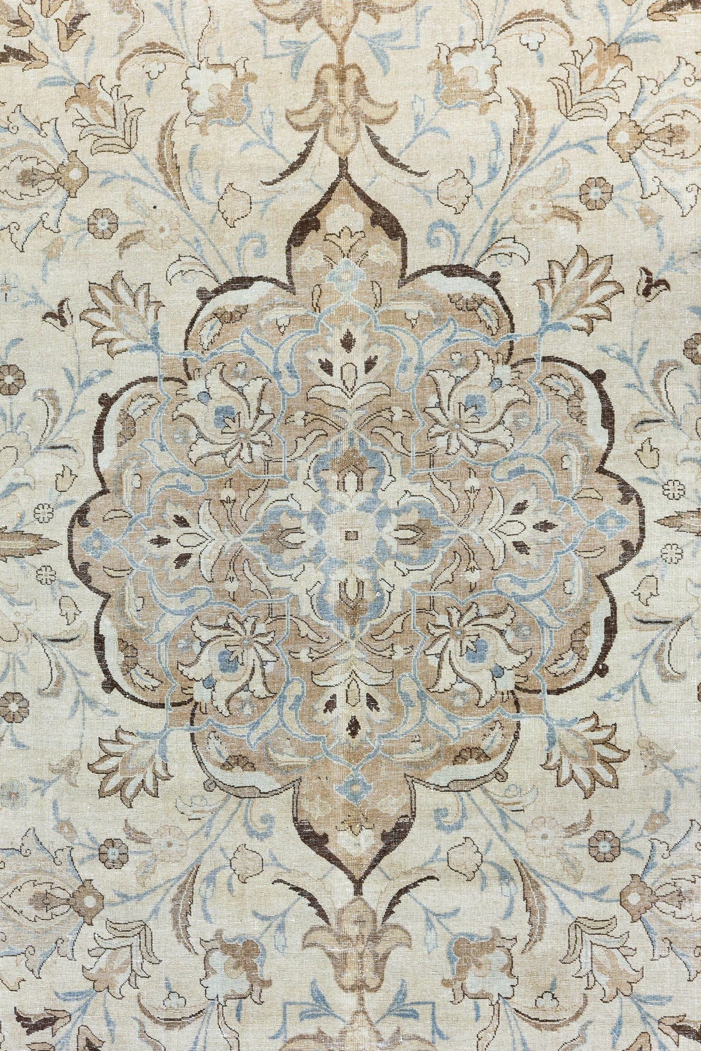 Vintage Tabriz Handwoven Traditional Rug, J79395
