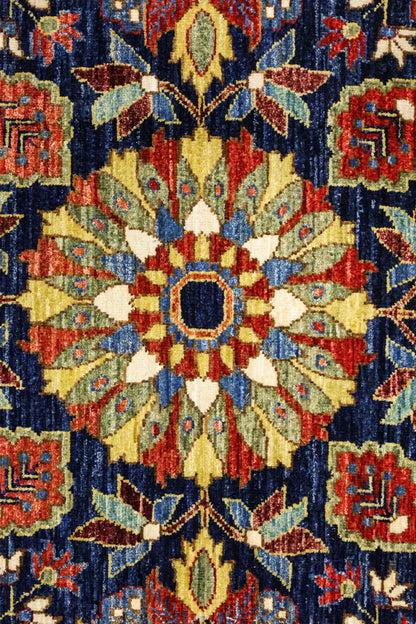 Tabriz Handwoven Traditional Rug, J81358