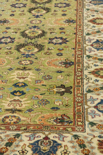 Tabriz Handwoven Traditional Rug, J88144
