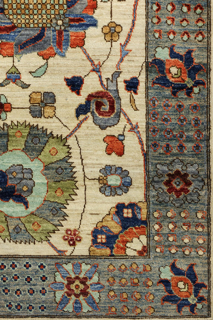 Vase Handwoven Traditional Rug, J81056
