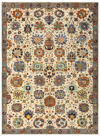 Vase Handwoven Traditional Rug