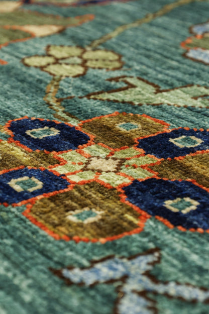 Vase Handwoven Traditional Rug, J81109