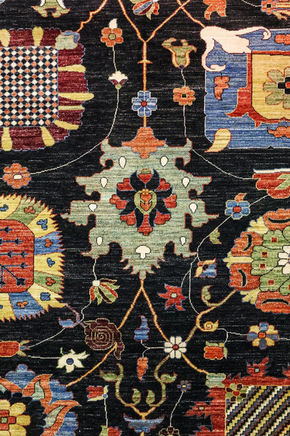 Vase Handwoven Traditional Rug, J81343