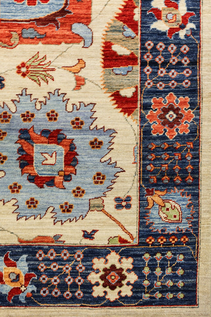 Vase Tabriz Handwoven Traditional Rug, J81081