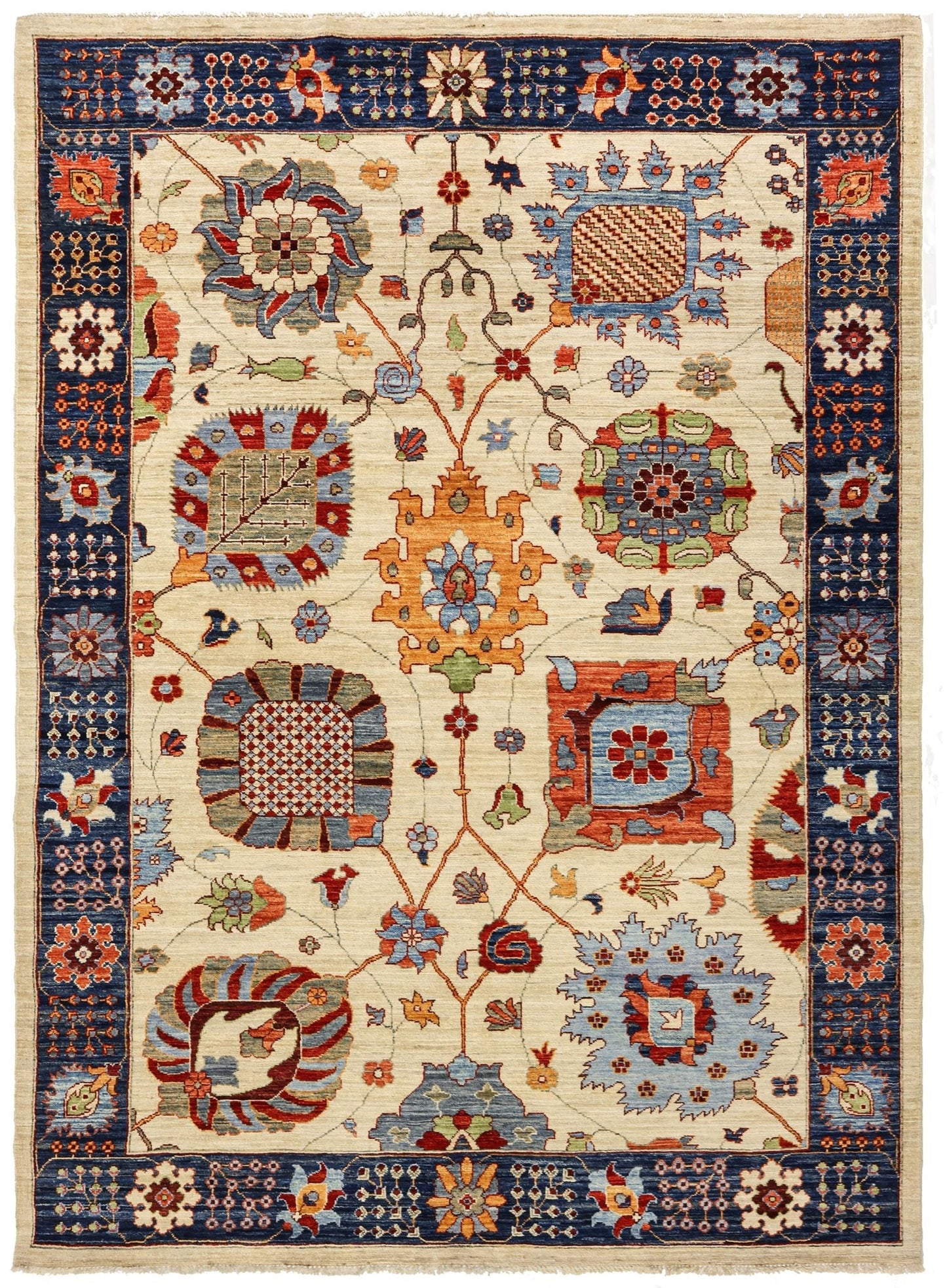 Vase Tabriz Handwoven Traditional Rug