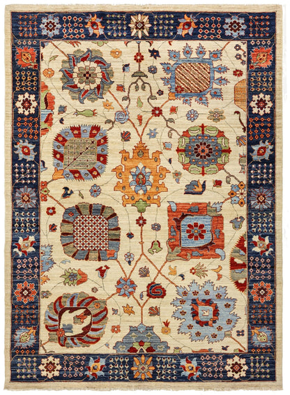 Vase Tabriz Handwoven Traditional Rug