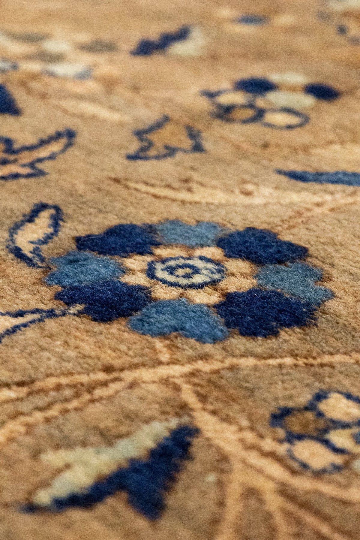 Antique Yezd Handwoven Traditional Rug, J86126