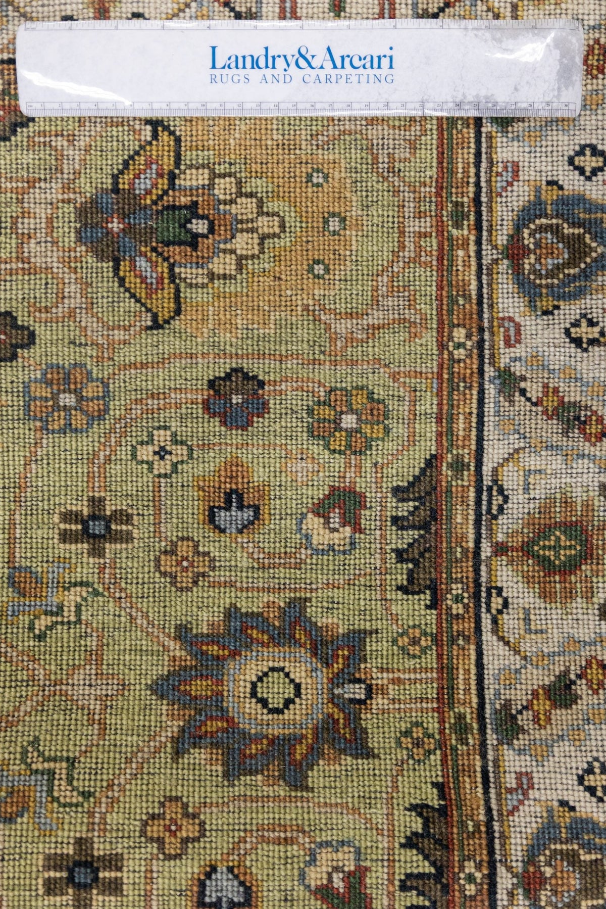 Ziegler Handwoven Traditional Rug, J88159