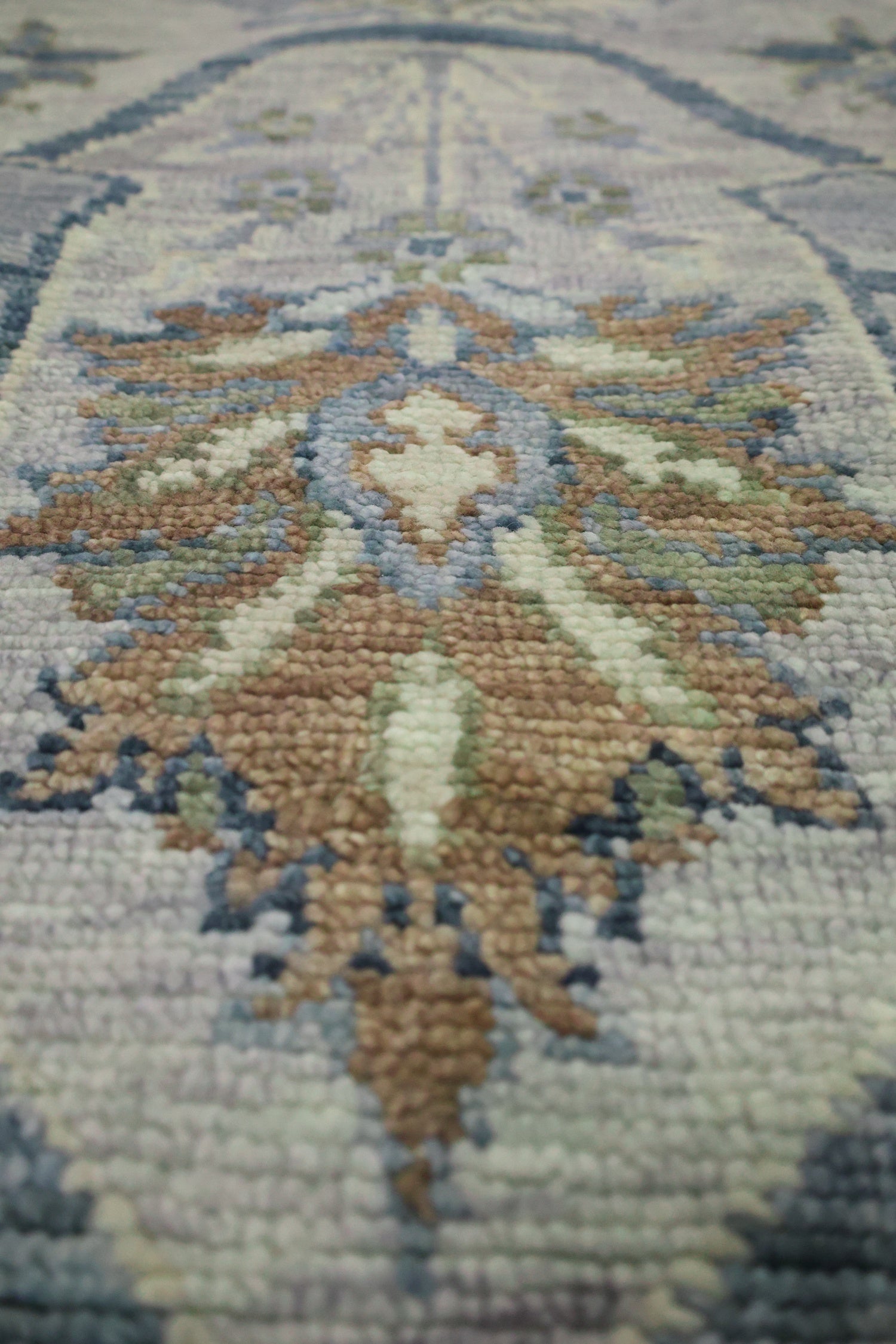 Arabesque Handwoven Transitional Rug | Landry & Arcari