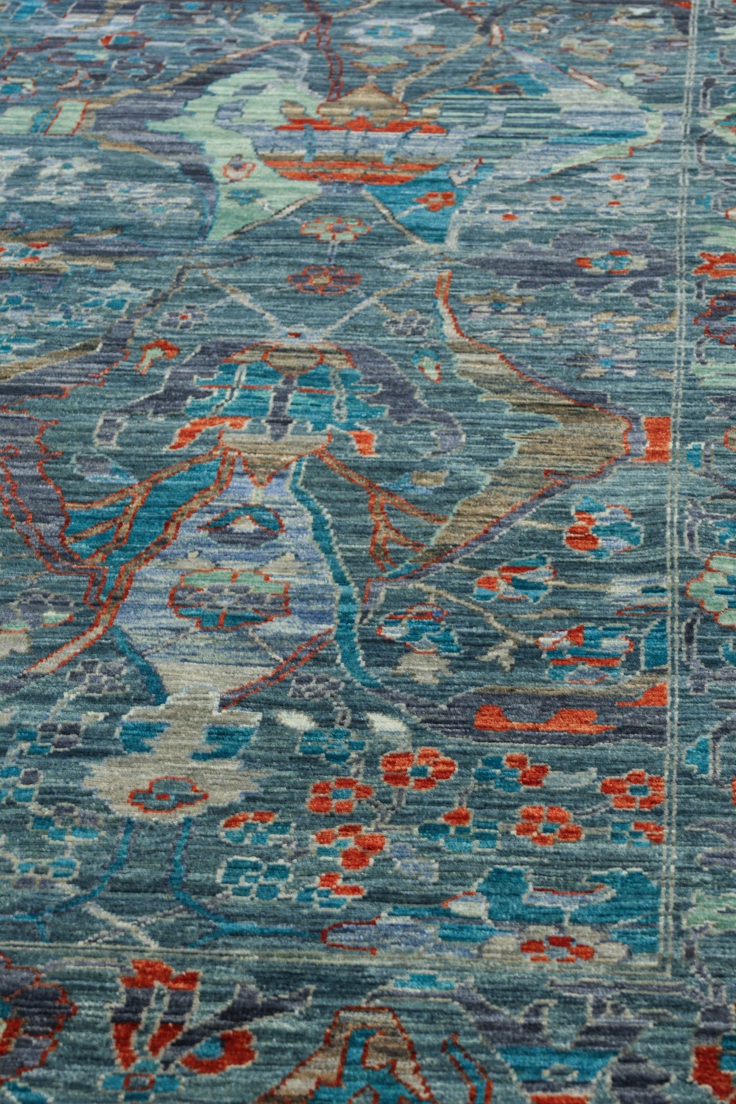 Arabesque Handwoven Transitional Rug, J81104