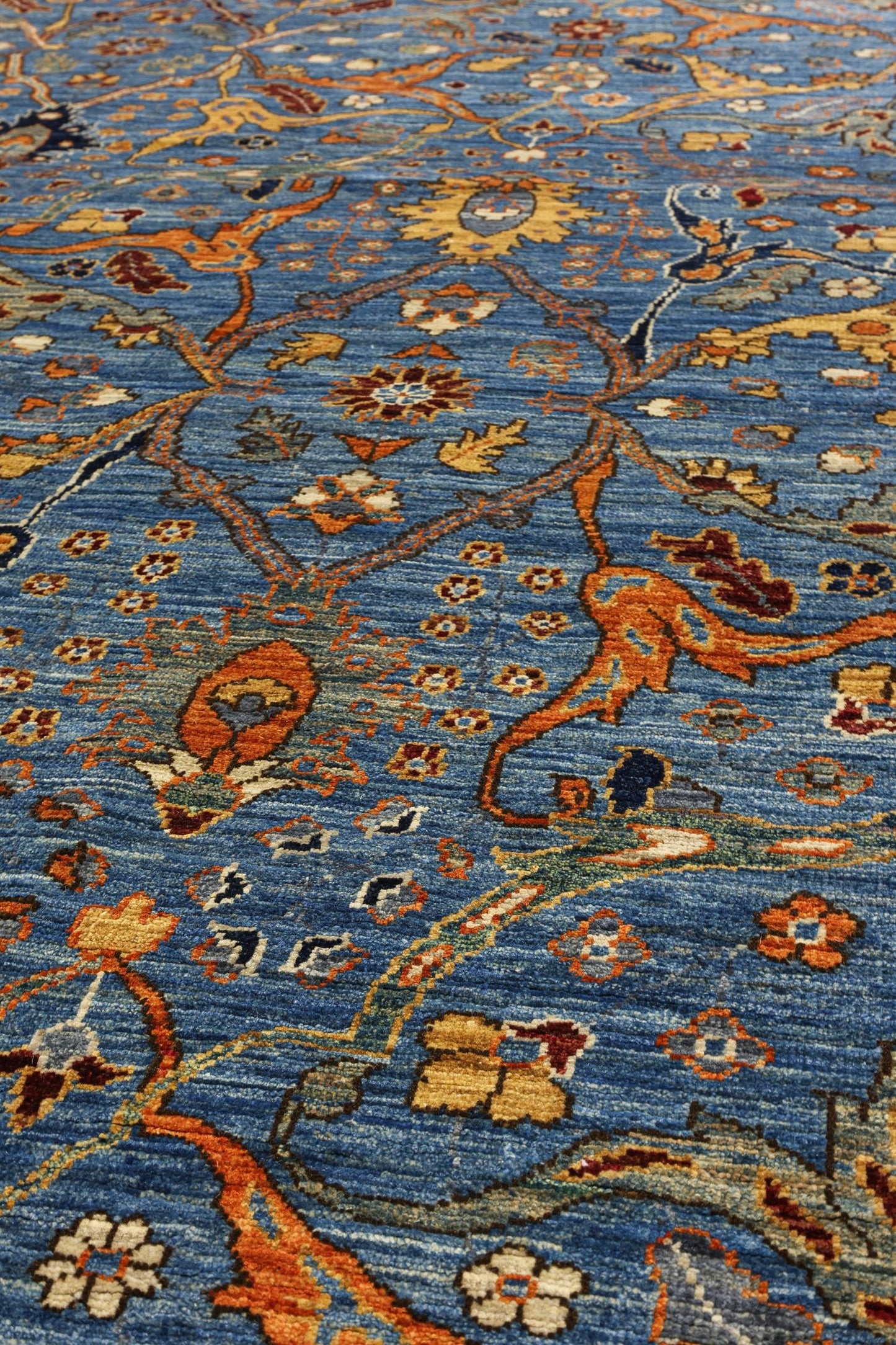 Arabesque Tabriz Handwoven Transitional Rug, J81047