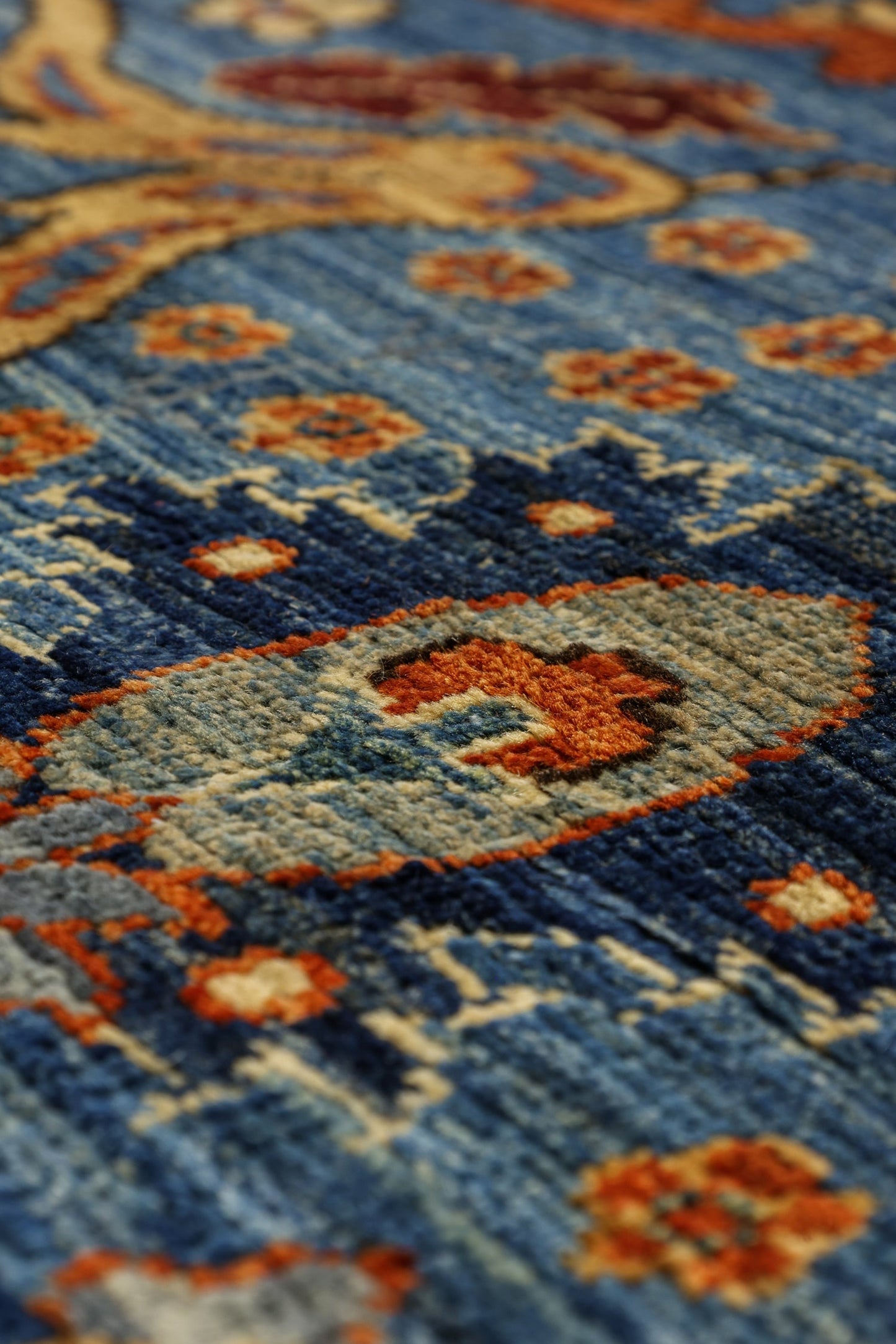 Arabesque Tabriz Handwoven Transitional Rug, J81123