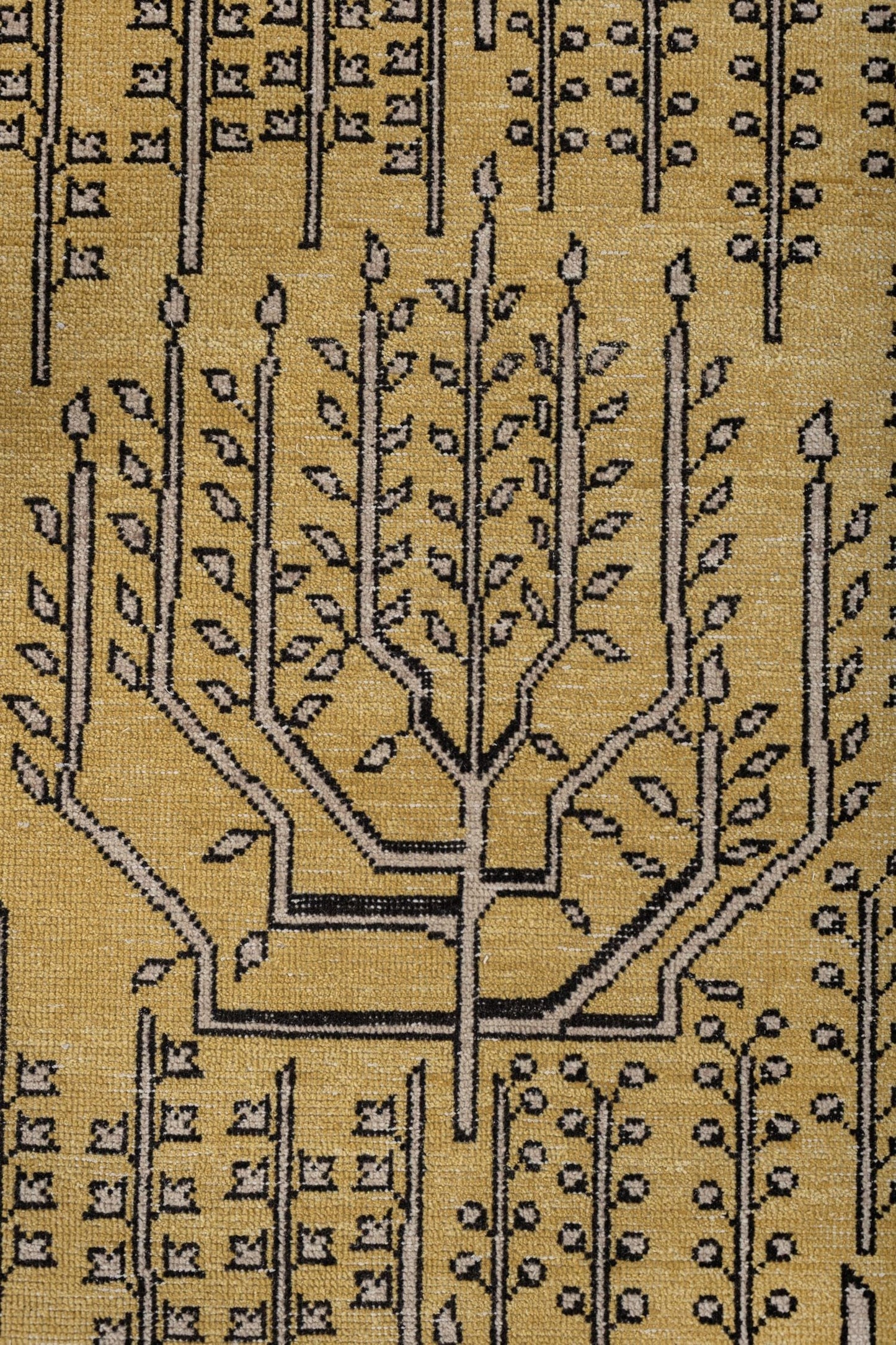 Bakshaish Tree Handwoven Transitional Rug, J87595