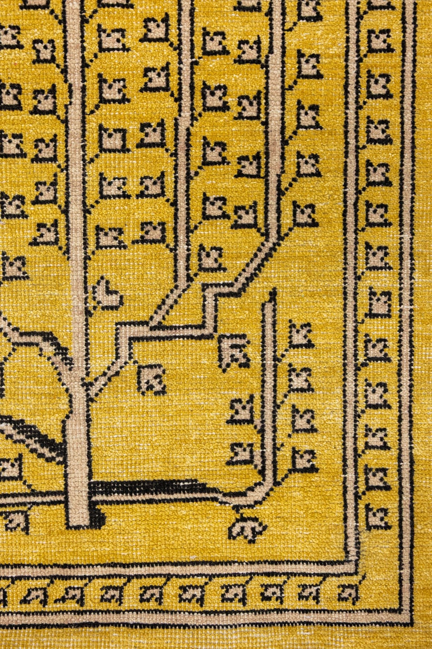 Bakshaish Tree Handwoven Transitional Rug, J87595