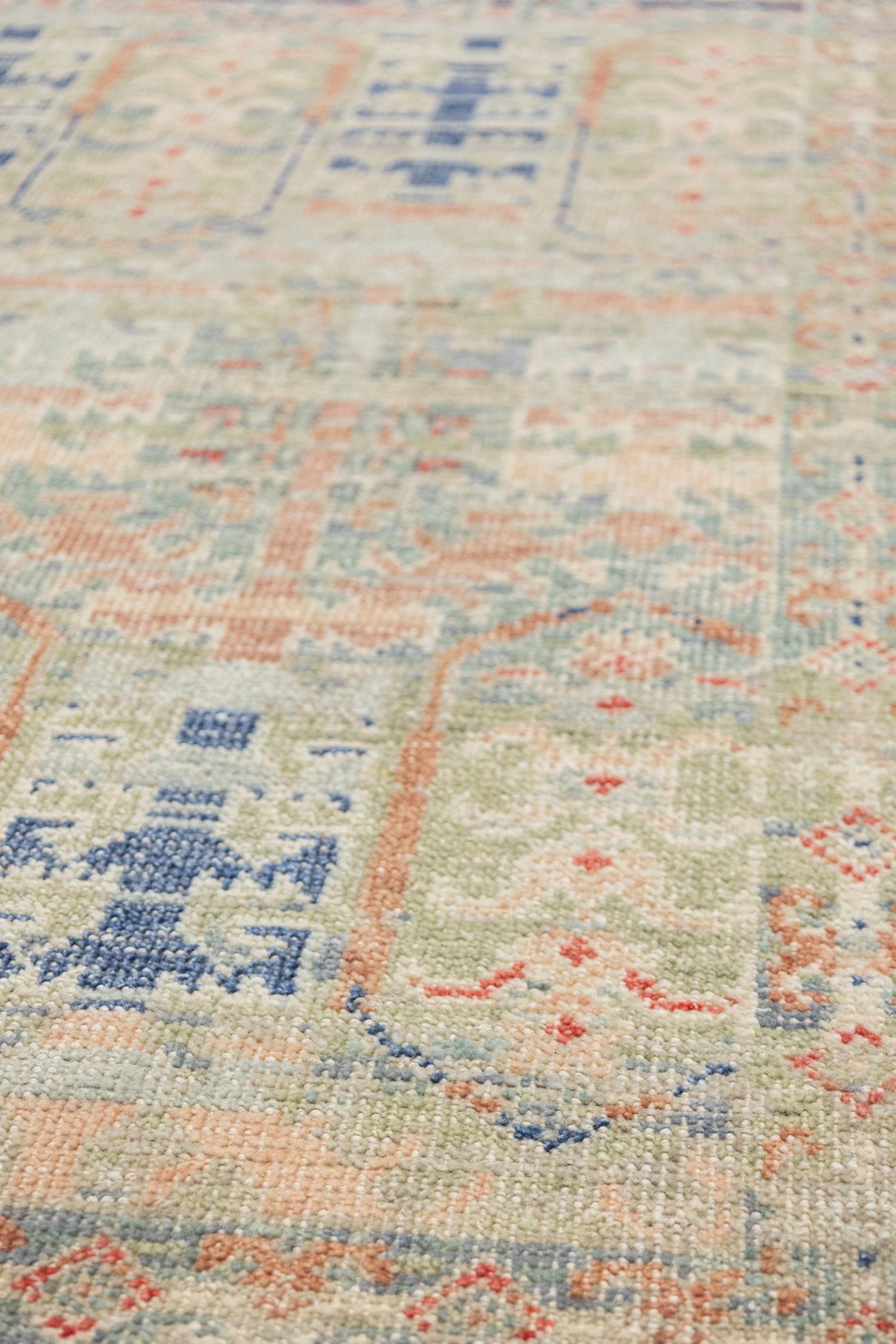 Baluchi Handwoven Transitional Rug, J88864