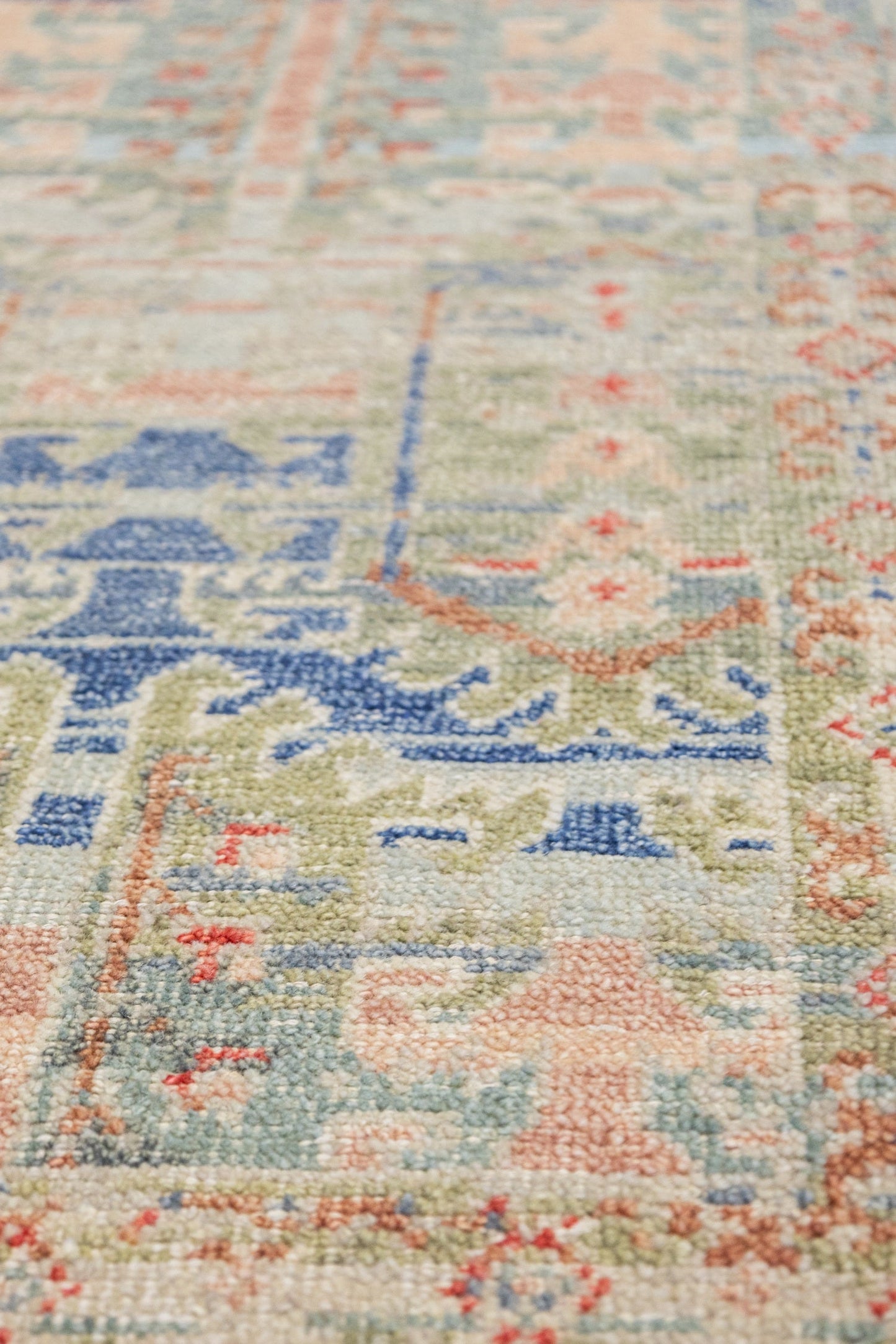Baluchi Handwoven Transitional Rug, J88882