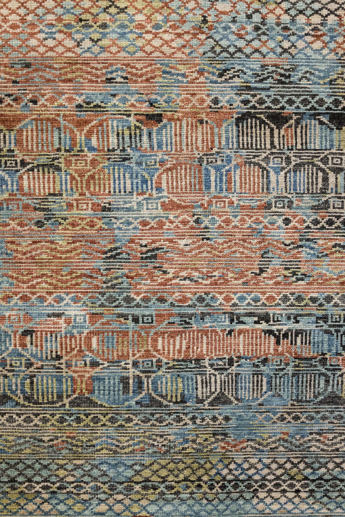 Chainwave Handwoven Transitional Rug, J88131