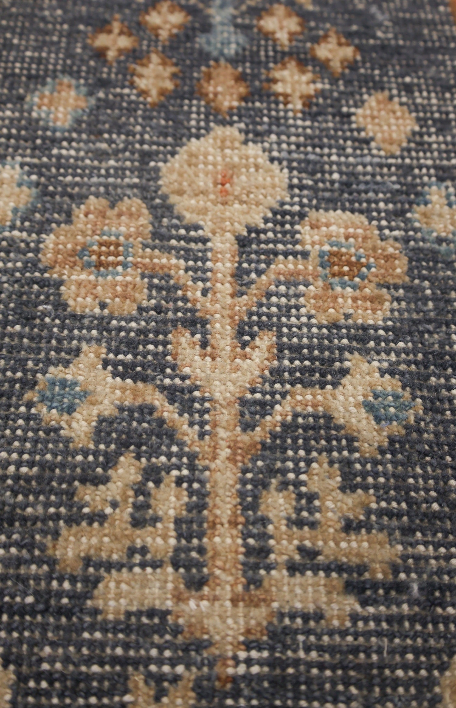 Classical Garden Handwoven Transitional Rug, J72983