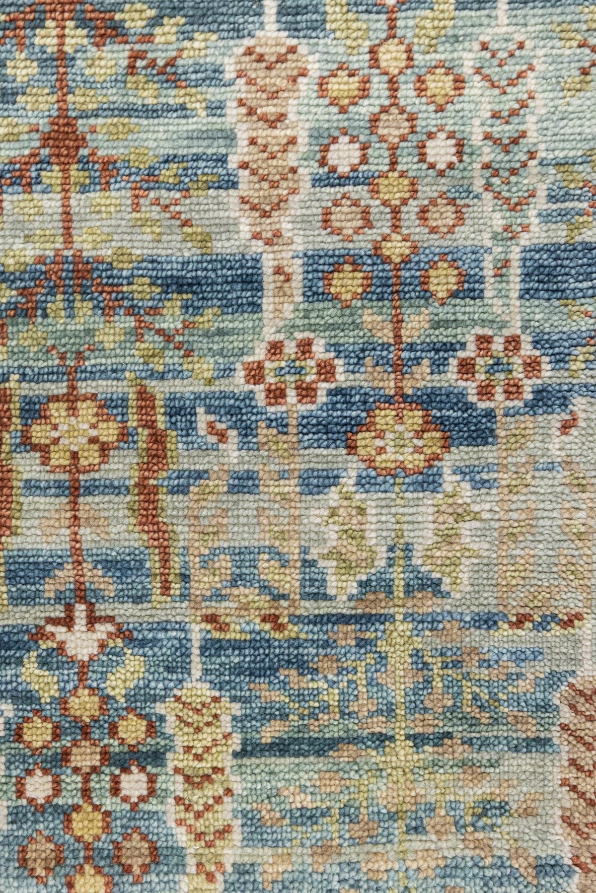 Cypress Tree Handwoven Transitional Rug, J88133
