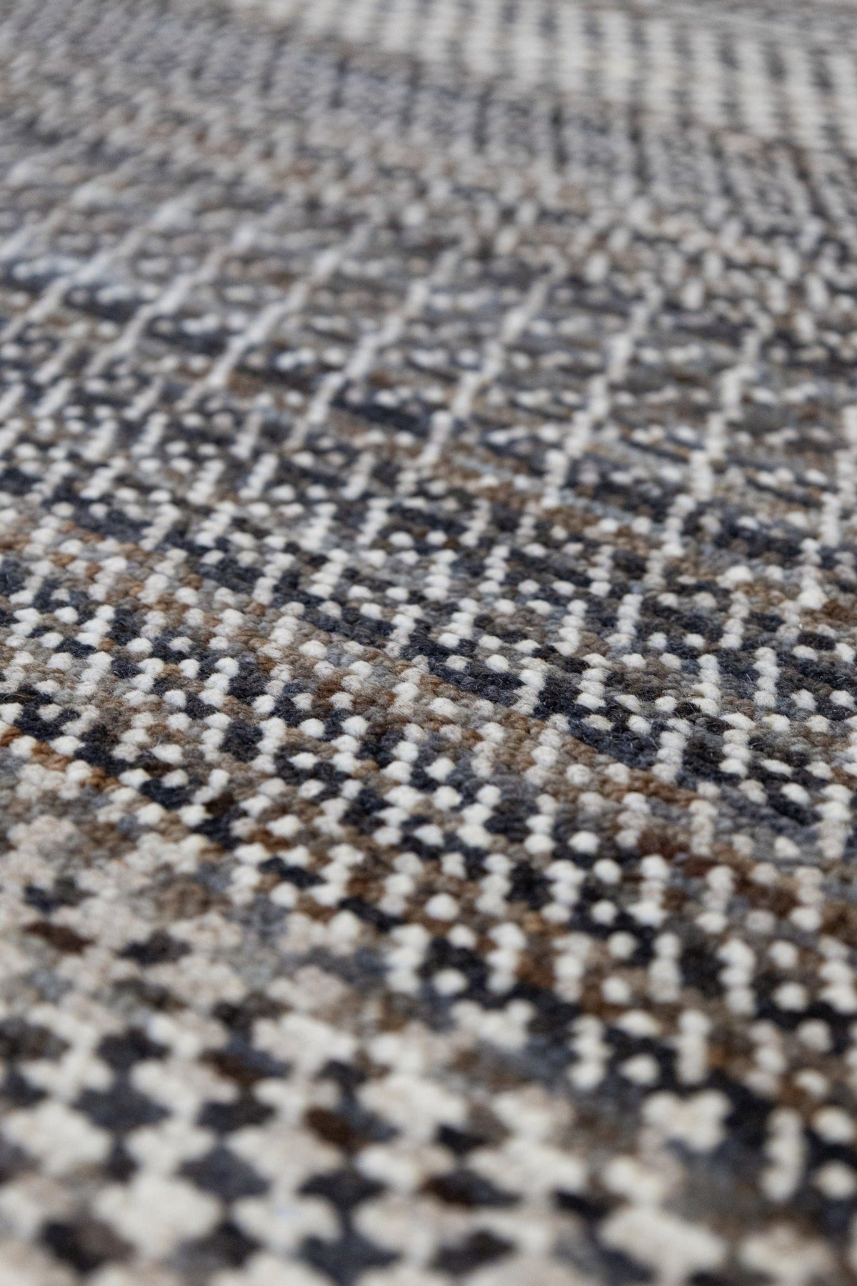 Fairisle Handwoven Transitional Rug, J87012