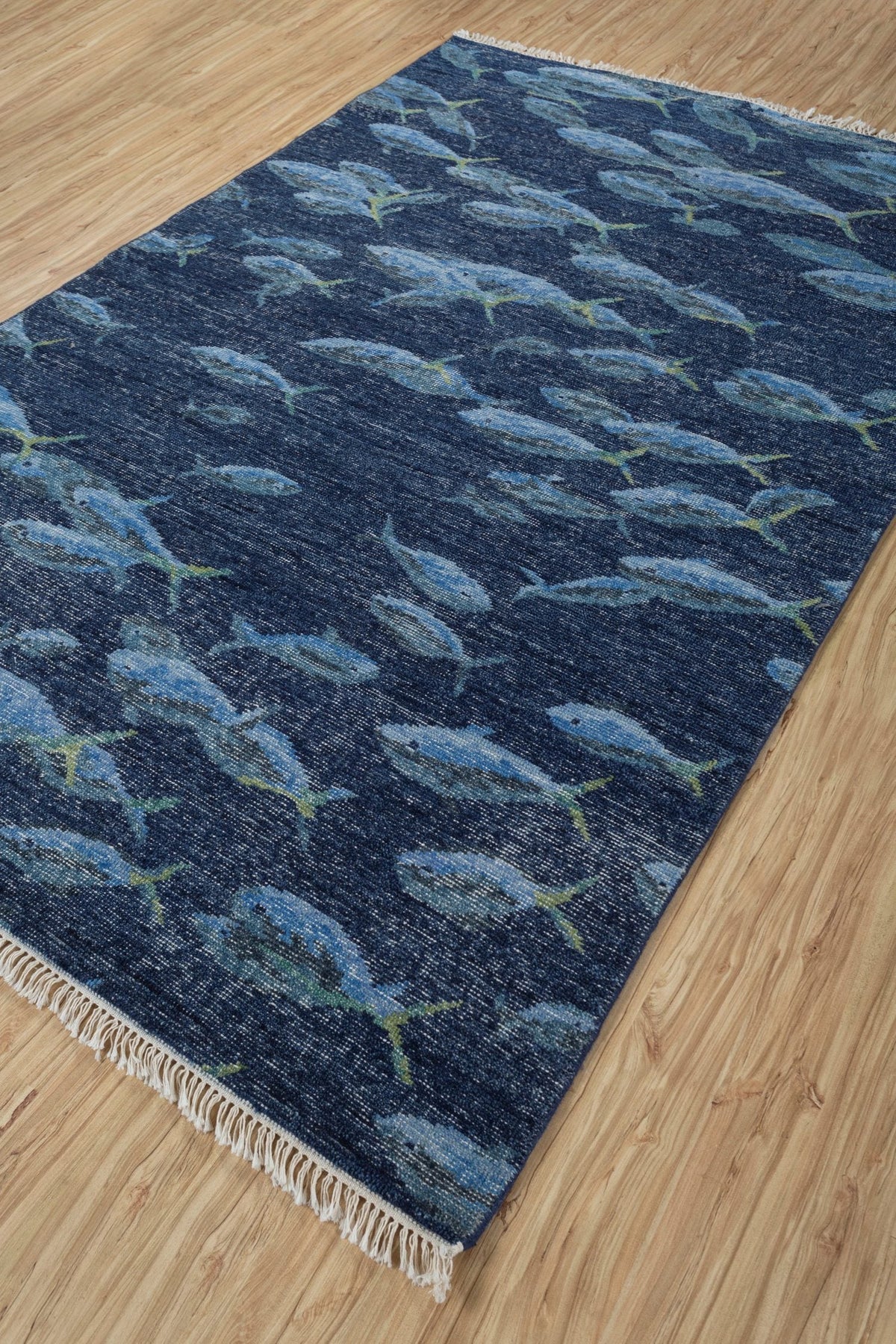 Fish School Handwoven Transitional Rug, J87580