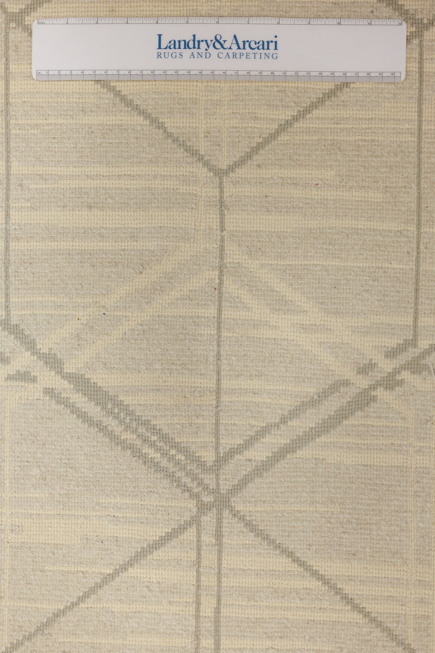 Foursquare Handwoven Transitional Rug, J72453