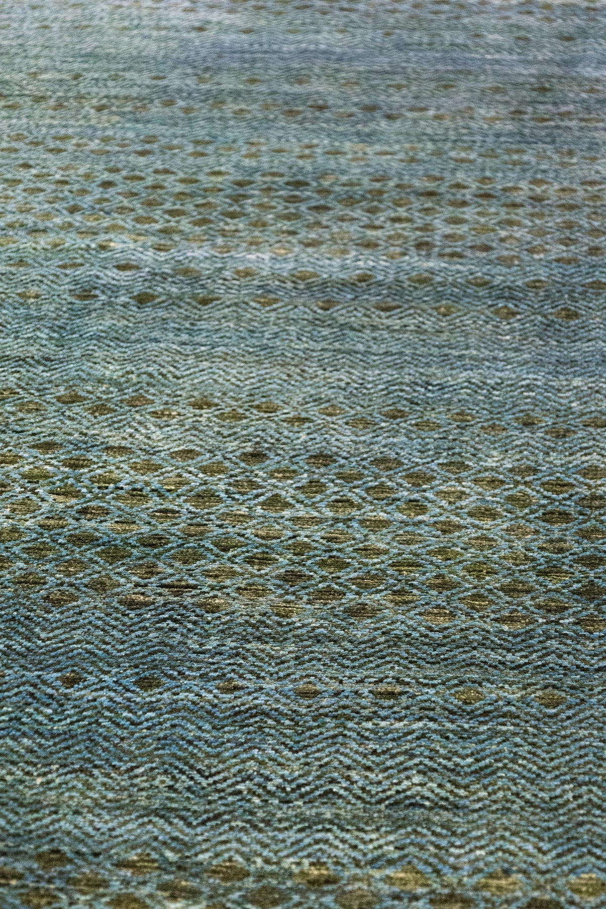 Gabbeh Handwoven Transitional Rug, J89229