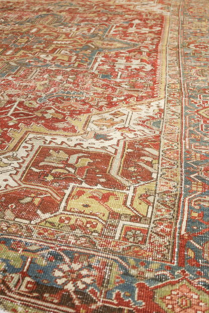 Vintage Heriz Handwoven Transitional Rug, J70624
