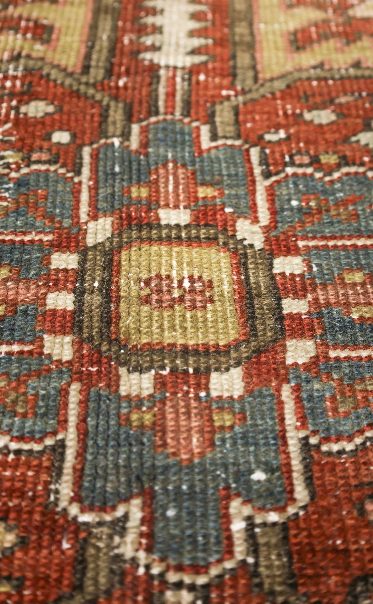 Vintage Heriz Handwoven Transitional Rug, J70624