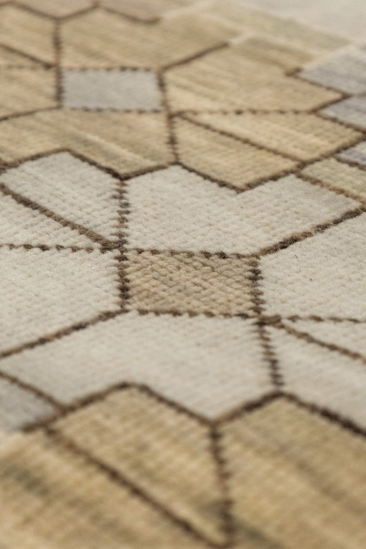 Jaf Kurd Handwoven Transitional Rug, J89833