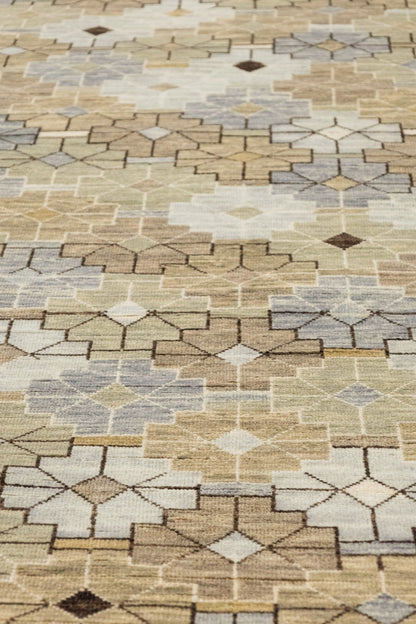 Jaf Kurd Handwoven Transitional Rug, J89834
