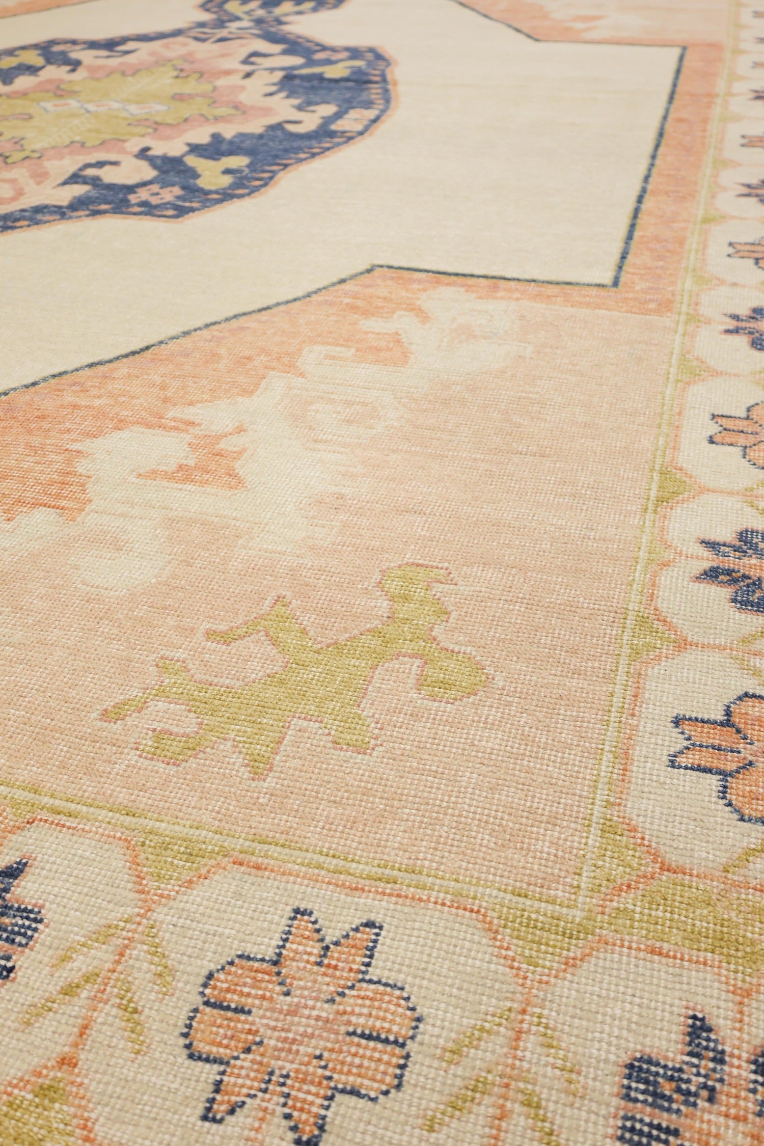 Kars Handwoven Transitional Rug, J72990