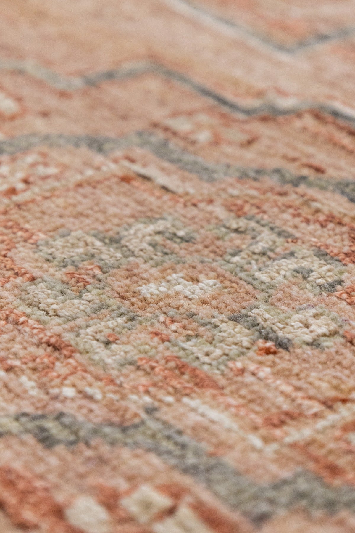 Kars Handwoven Transitional Rug, J88109