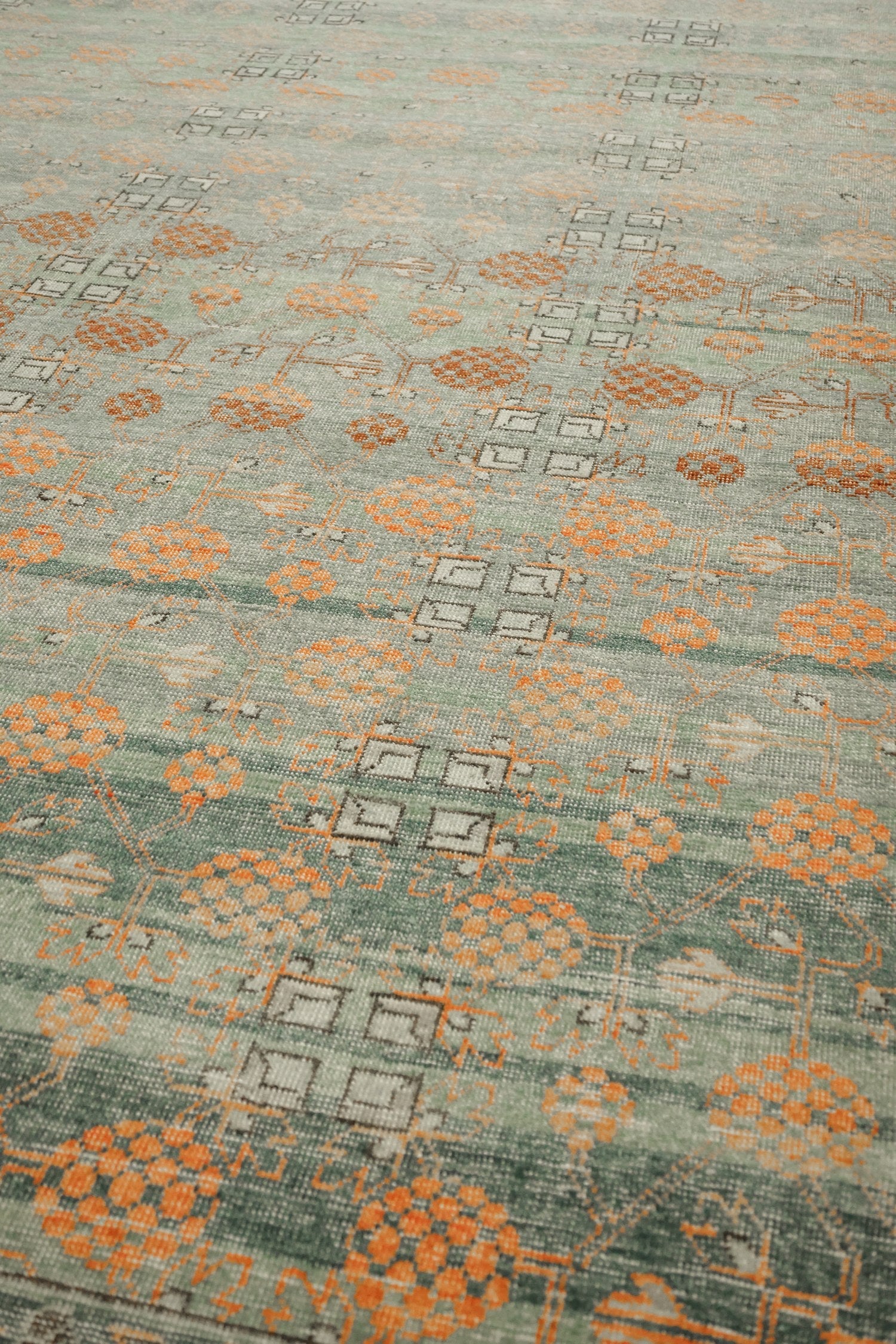 Khotan Handwoven Transitional Rug, J70433