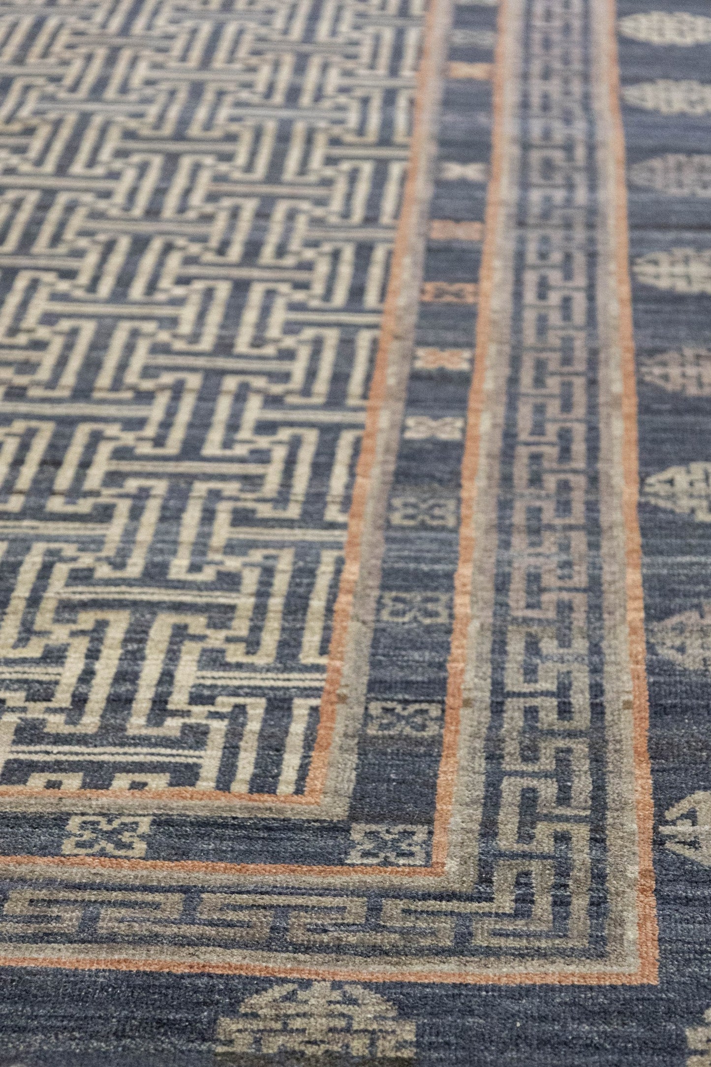 Khotan Fret Handwoven Transitional Rug, J86744