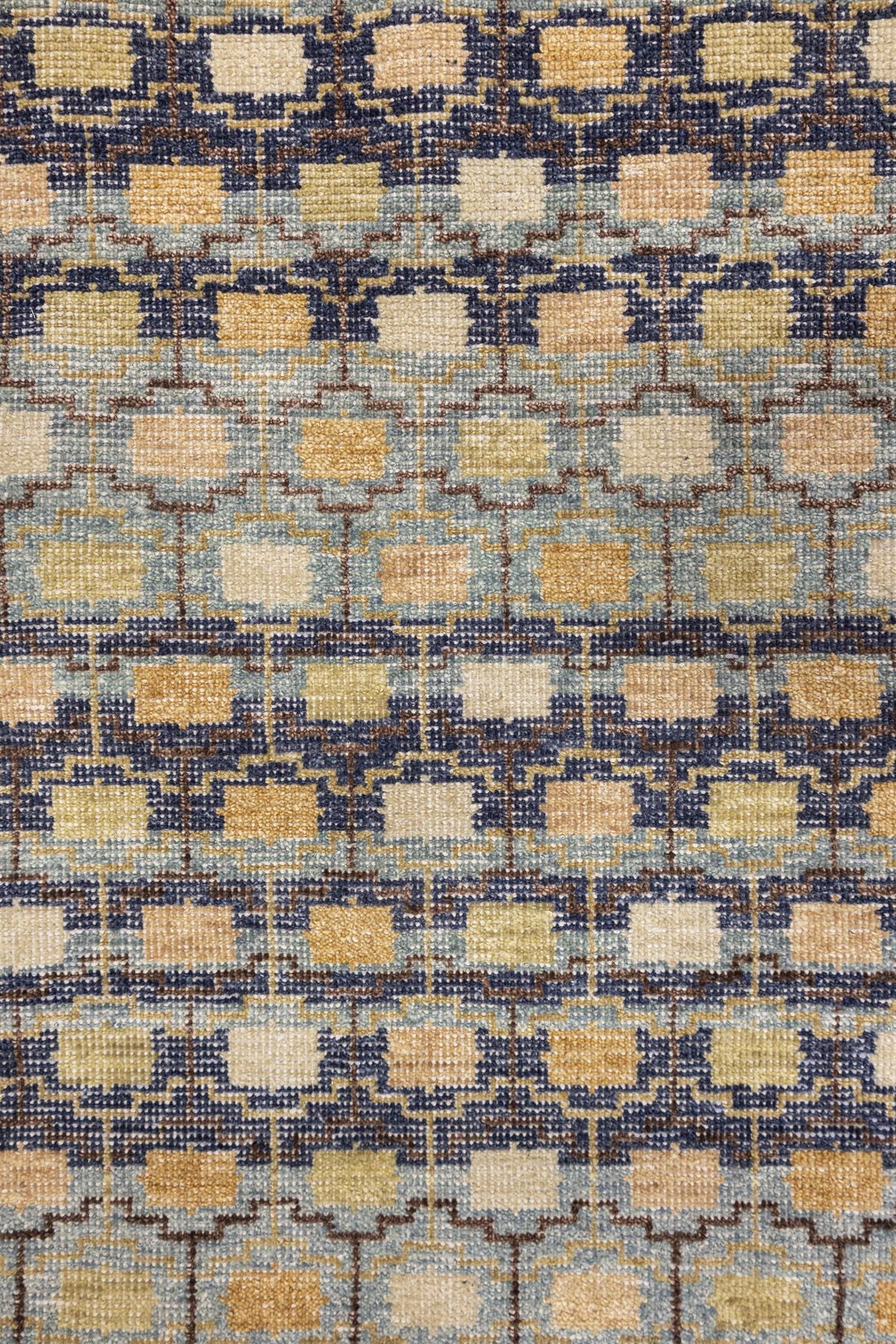 Kordi Handwoven Transitional Rug, J87493