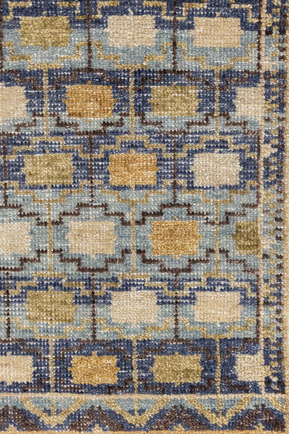 Kordi Handwoven Transitional Rug, J87564