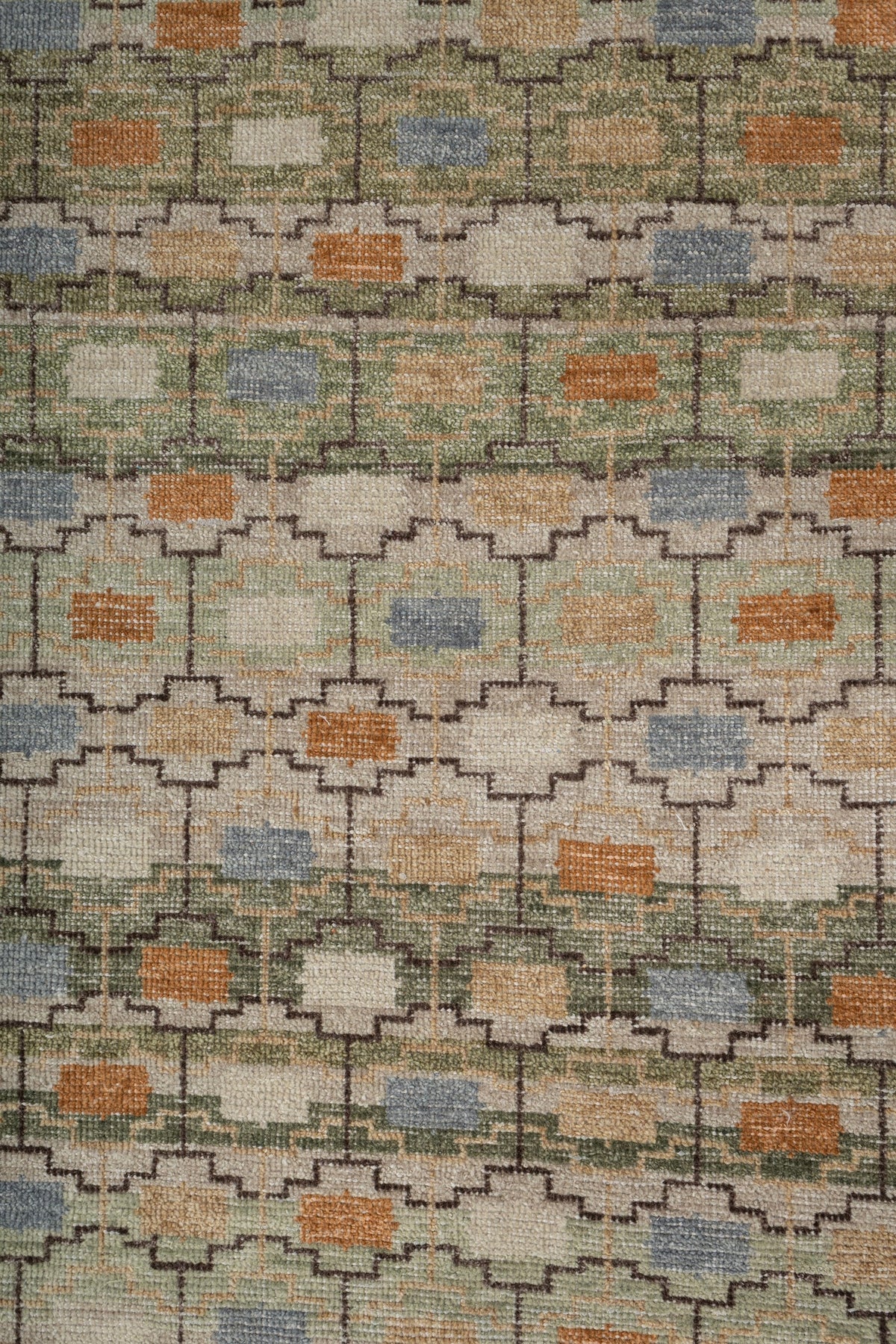 Kordi Handwoven Transitional Rug, J87651