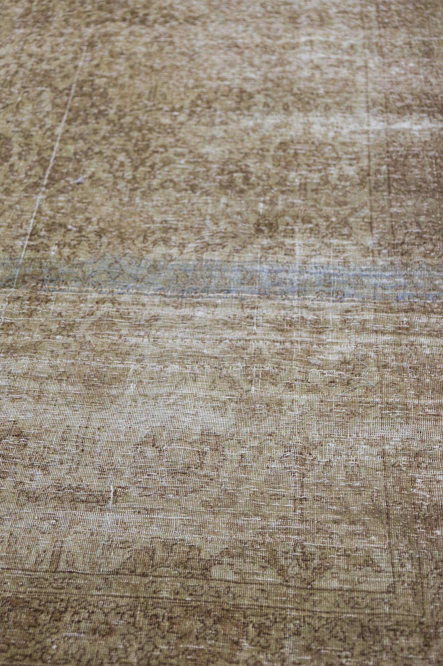 Vintage Lavar Kerman Handwoven Transitional Rug, J87222