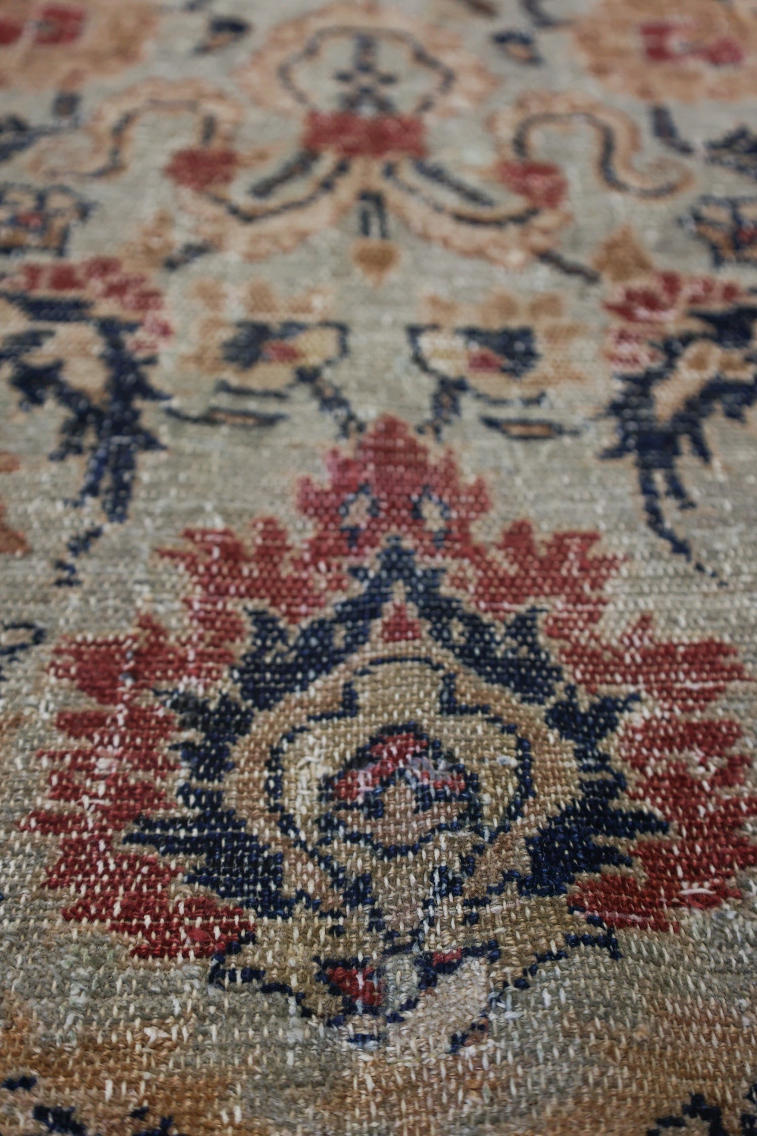 Vintage Lilihan Handwoven Transitional Rug, J73112