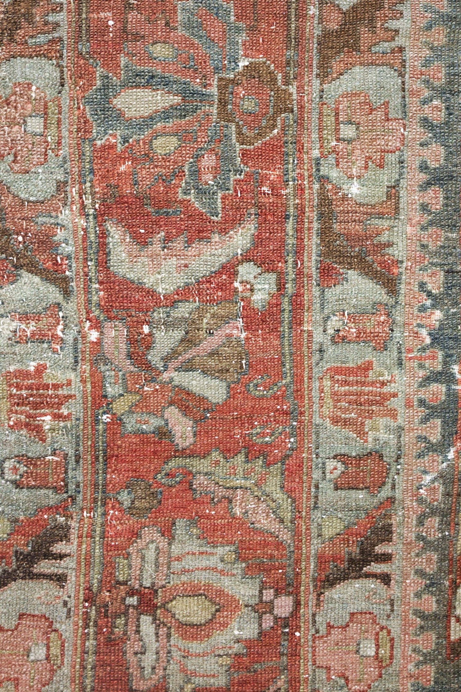 Vintage Lilihan Handwoven Transitional Rug, J75802